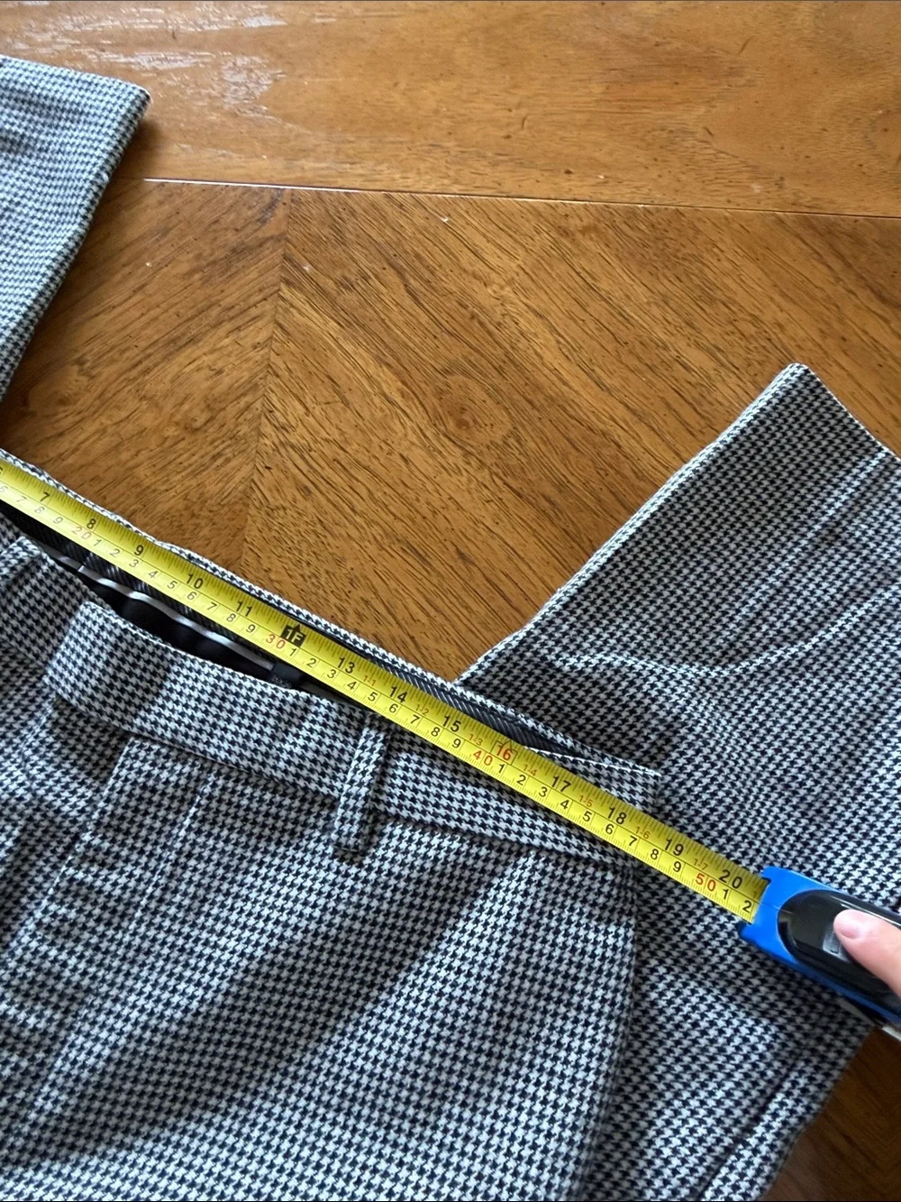 Banana Republic Tailored Fit Pants